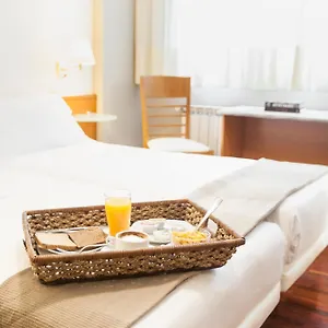 ** Hotel Hotela Espagne